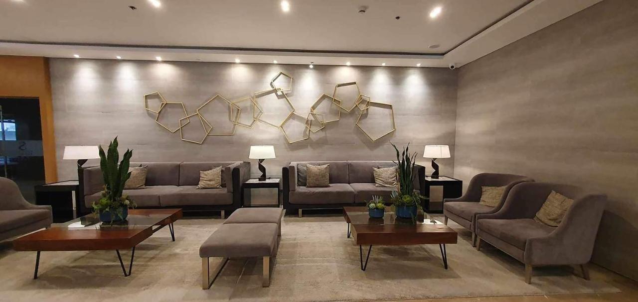 C Place - Capsule A Pasay Bagian luar foto